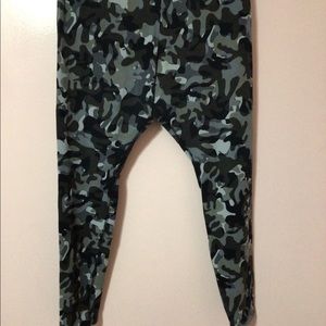 Nike stretch pants size XL